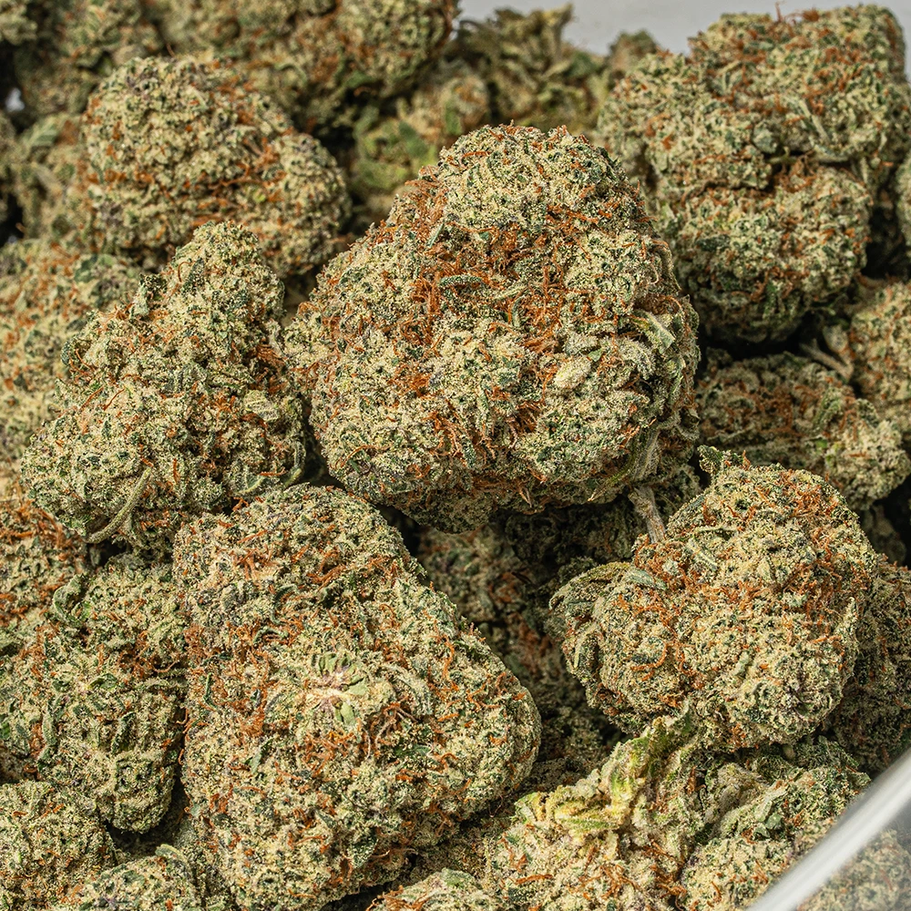 White Thunder (AAA+) White Thunder (AAA+)